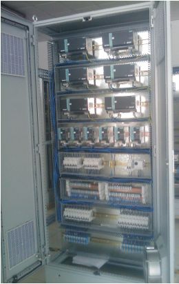 PLC��