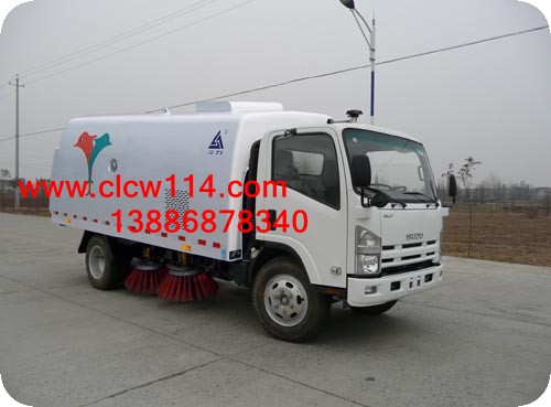 江铃清扫车